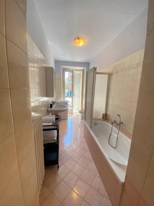 J & D House Apartment อัลบา ภายนอก รูปภาพ